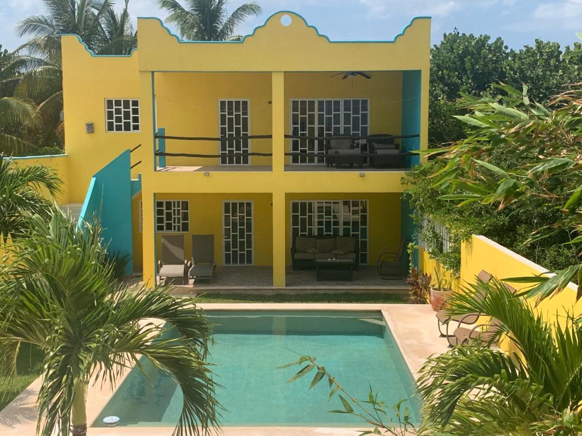 Arenas Del Mar Condos Челем Екстериор снимка